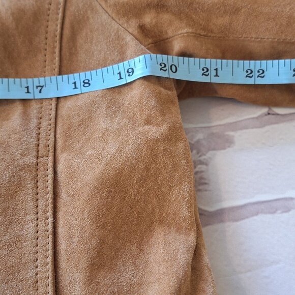 Vintage Suede Jacket - Picture 6 of 9